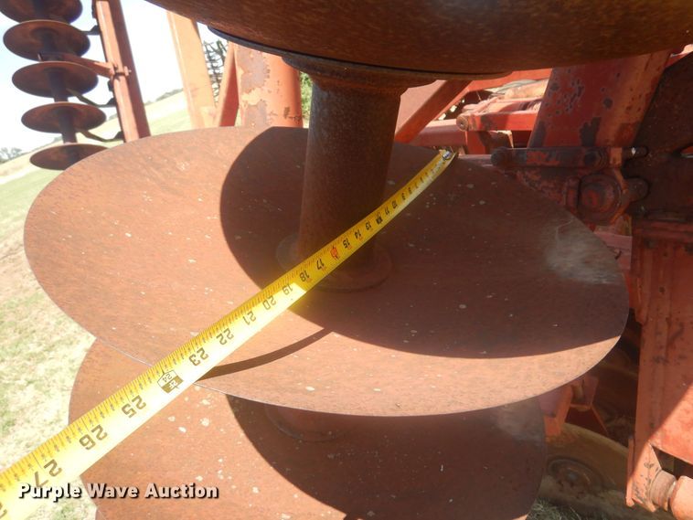 image for item KI9252 Miller  tandem disk