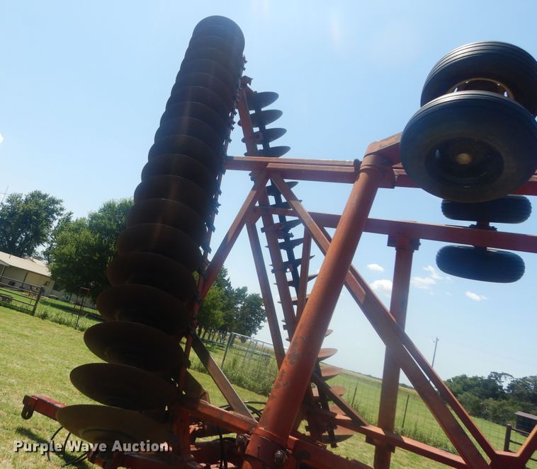 image for item KI9252 Miller  tandem disk