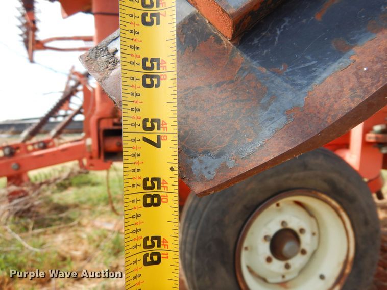 image for item KI9290 Sunflower 3670  sweep plow