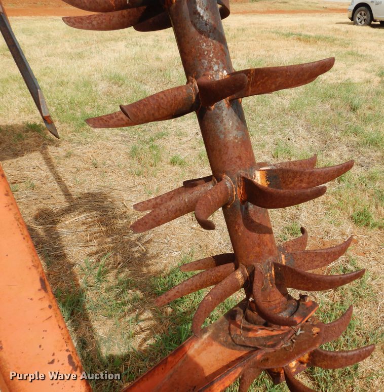 image for item KI9290 Sunflower 3670  sweep plow