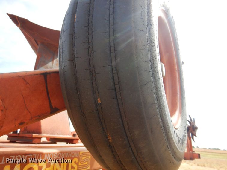 image for item KI9290 Sunflower 3670  sweep plow