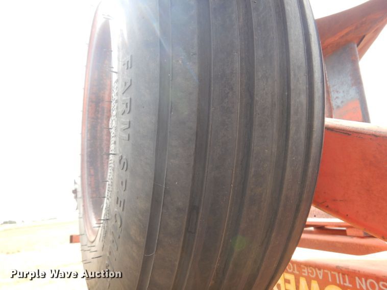 image for item KI9290 Sunflower 3670  sweep plow