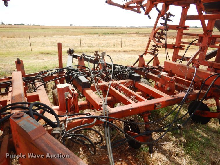 image for item KI9290 Sunflower 3670  sweep plow