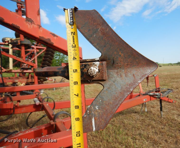 image for item KI9305 Krause 4241HR  field cultivator