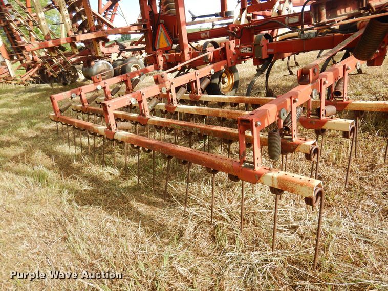 image for item KI9305 Krause 4241HR  field cultivator