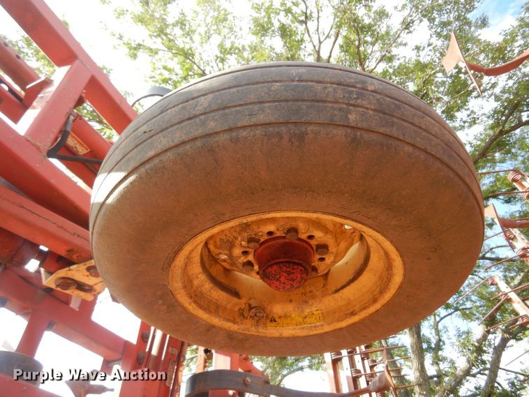 image for item KI9305 Krause 4241HR  field cultivator