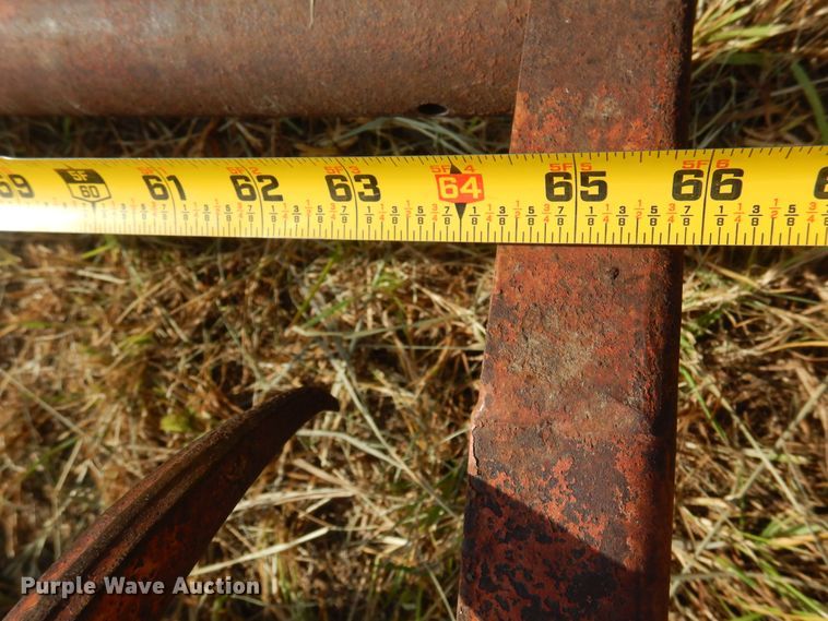 image for item KI9315 Farm Hand  bale accumulator grapple