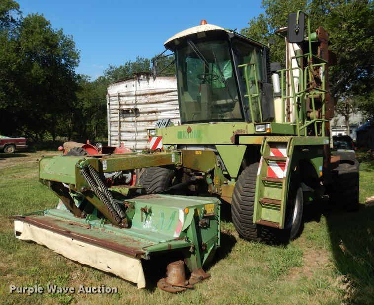 image for item KI9319 Krone Big M  windrower