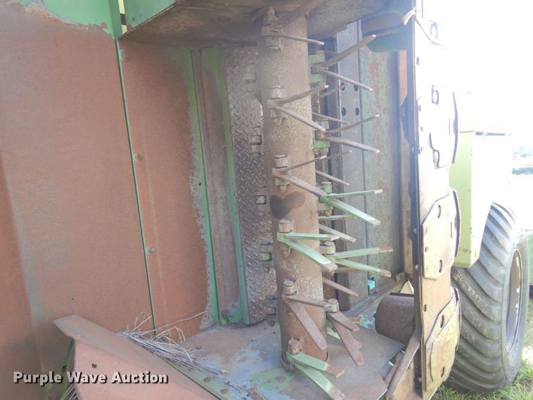 image for item KI9319 Krone Big M  windrower