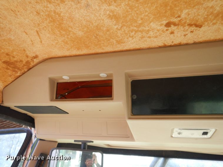 image for item KI9319 Krone Big M  windrower