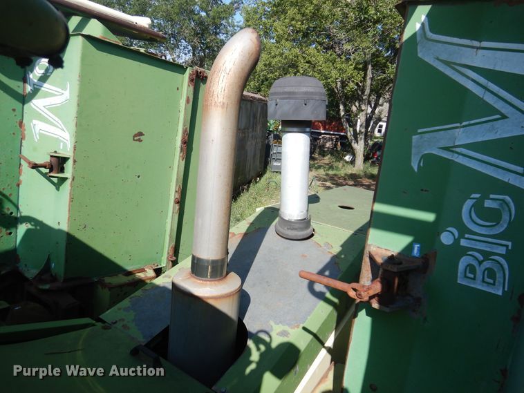 image for item KI9319 Krone Big M  windrower