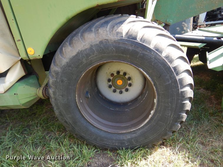 image for item KI9319 Krone Big M  windrower