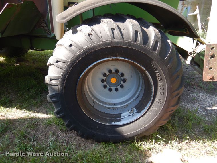 image for item KI9319 Krone Big M  windrower