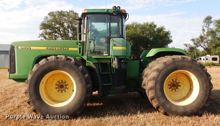 image for item KI9321 1997 John Deere 9400  4WD tractor