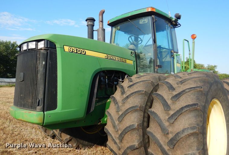 image for item KI9321 1997 John Deere 9400  4WD tractor