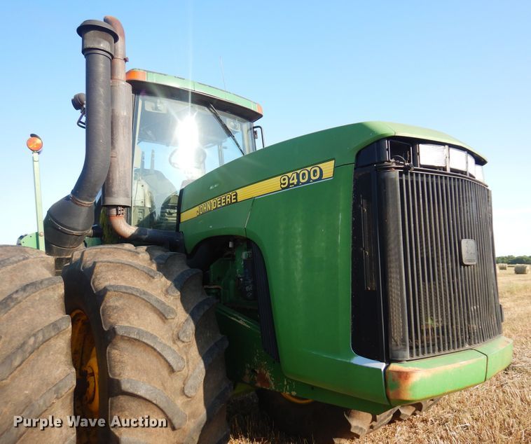 image for item KI9321 1997 John Deere 9400  4WD tractor
