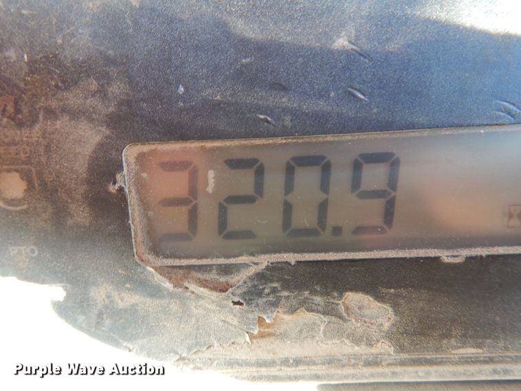 image for item KI9321 1997 John Deere 9400  4WD tractor