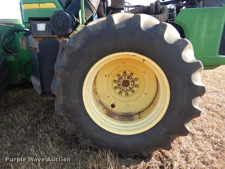 image for item KI9321 1997 John Deere 9400  4WD tractor