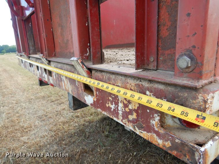 image for item KI9324 1979 International F2275  grain truck