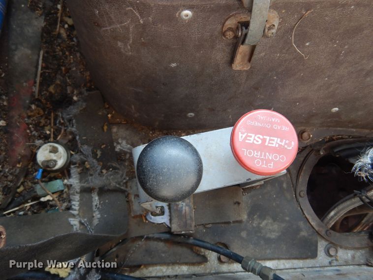 image for item KI9324 1979 International F2275  grain truck