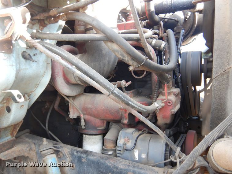 image for item KI9324 1979 International F2275  grain truck