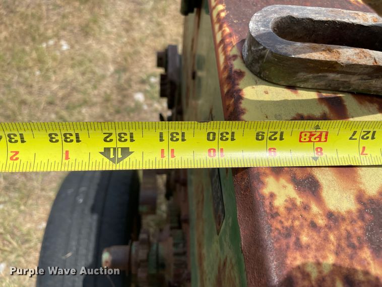 image for item KJ9700 John Deere FB B  grain drill