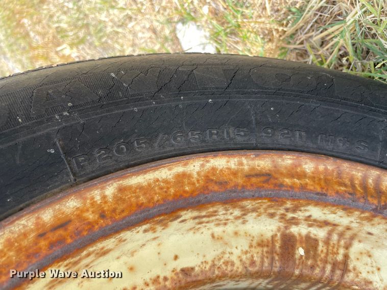 image for item KJ9700 John Deere FB B  grain drill