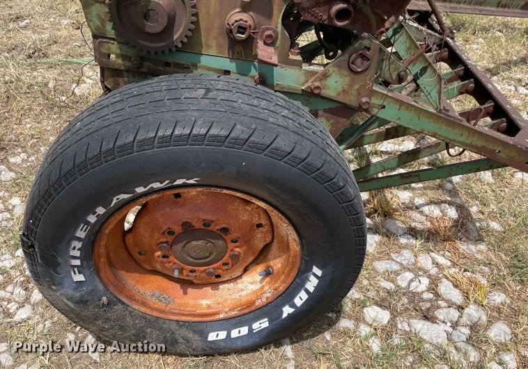 image for item KJ9700 John Deere FB B  grain drill