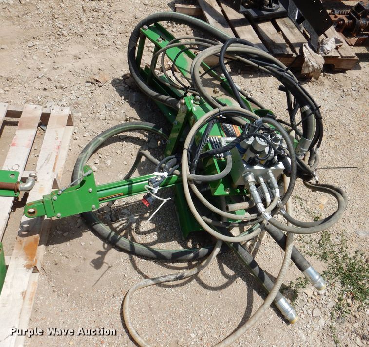 image for item KP9507 John Deere PitStop Pro  NH3 tank attachment system