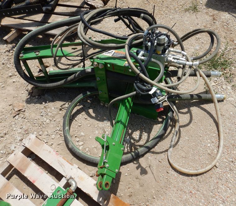 image for item KP9507 John Deere PitStop Pro  NH3 tank attachment system