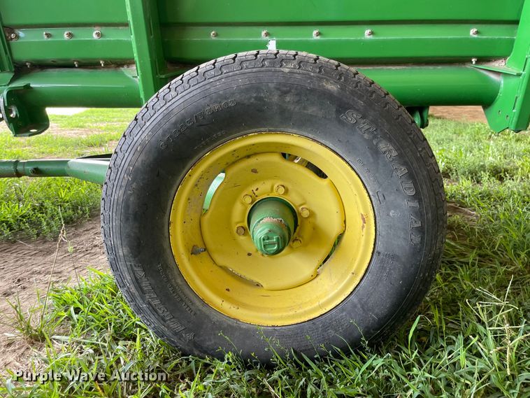 image for item LF9270 2007 John Deere 625F  HydraFlex flex head