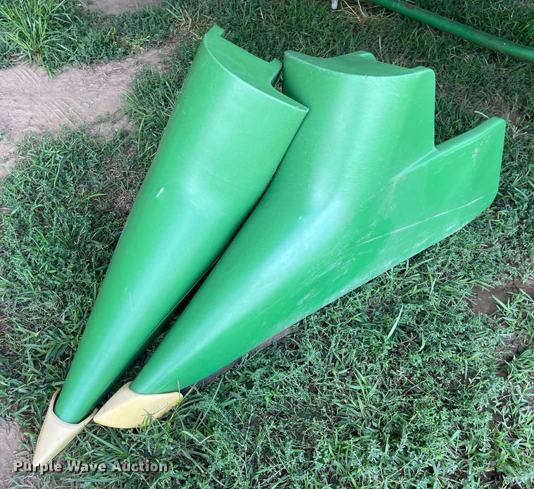 image for item LF9270 2007 John Deere 625F  HydraFlex flex head