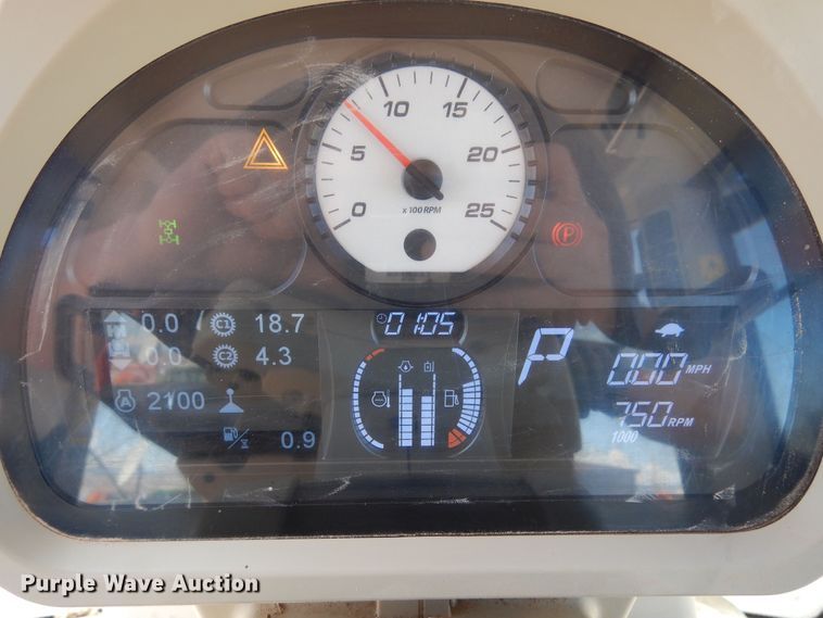 image for item LT9911 2015 Massey Ferguson 8732  MFWD tractor