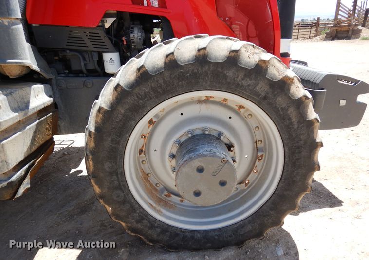 image for item LT9911 2015 Massey Ferguson 8732  MFWD tractor