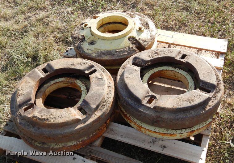 image for item LT9925 1947 John Deere D  tractor