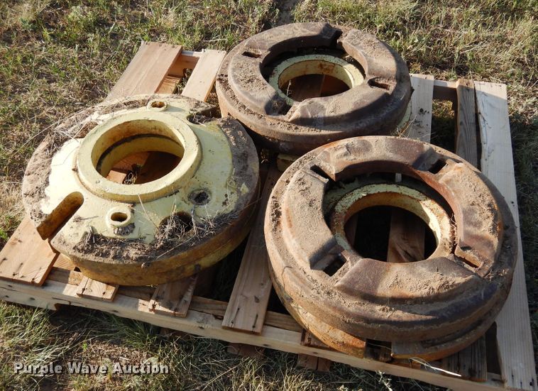 image for item LT9925 1947 John Deere D  tractor