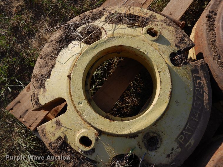 image for item LT9925 1947 John Deere D  tractor