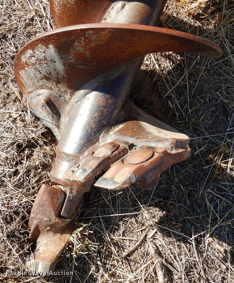 image for item LT9926 Lowe 1650E  skid steer auger