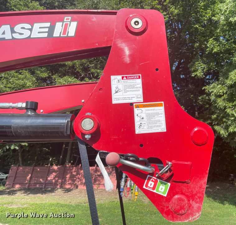 image for item MU9022 Case IH L630  tractor loader