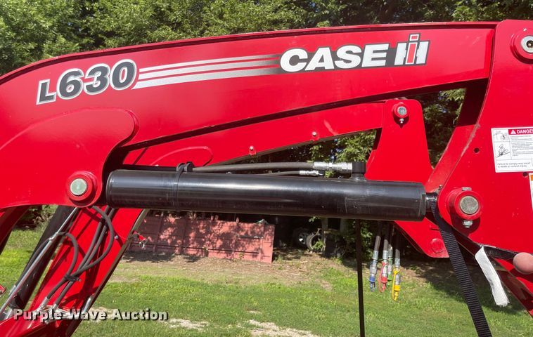 image for item MU9022 Case IH L630  tractor loader
