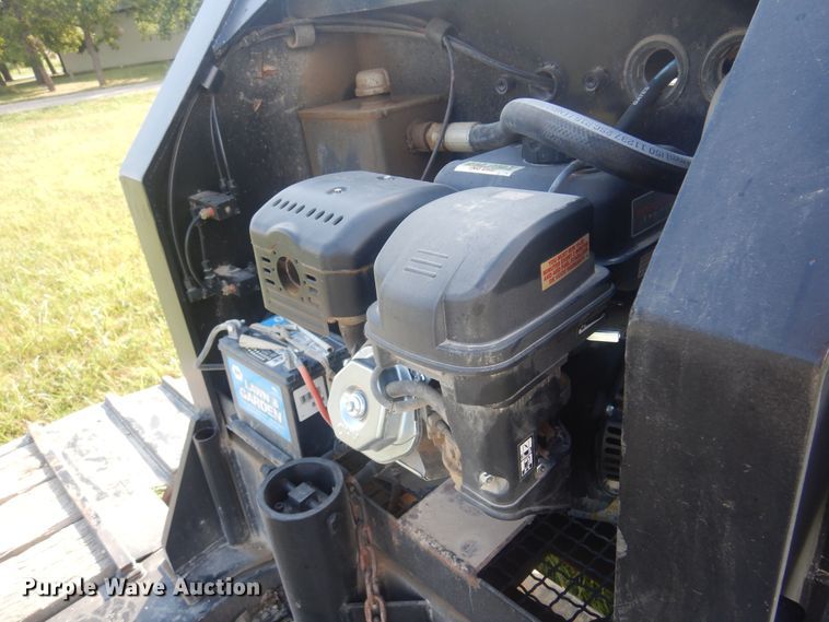 image for item DB7941 1989 Talbert TDW-35S-HRG-1-T1  lowboy equipment trailer