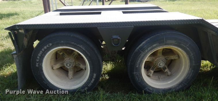 image for item DB7941 1989 Talbert TDW-35S-HRG-1-T1  lowboy equipment trailer