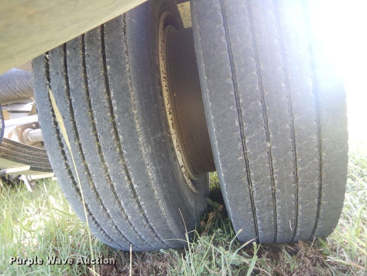 image for item DB7941 1989 Talbert TDW-35S-HRG-1-T1  lowboy equipment trailer