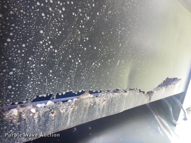 image for item DB7941 1989 Talbert TDW-35S-HRG-1-T1  lowboy equipment trailer