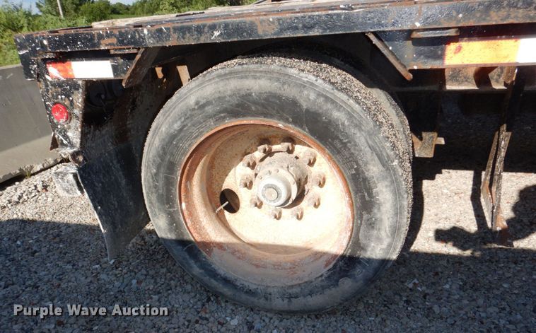 image for item DM2340 2001 Kalyn KDP80  drop deck trailer