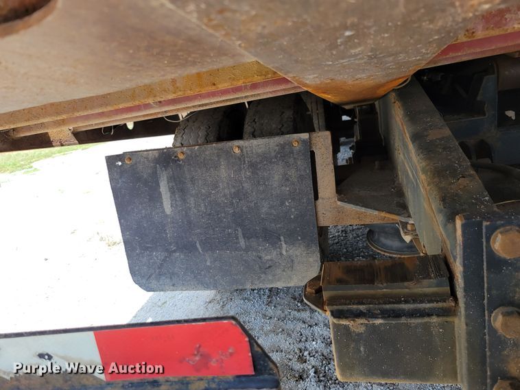 image for item DM2414 1998 Landoll Hauloll  tilt deck equipment trailer