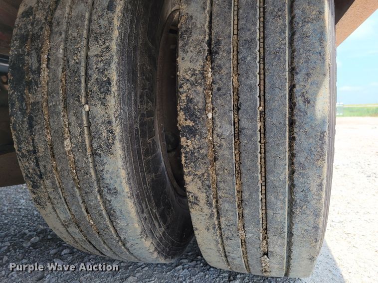 image for item DM2414 1998 Landoll Hauloll  tilt deck equipment trailer