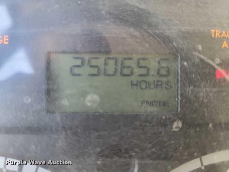 image for item DM2457 2003 Freightliner Business Class M2  propane truck