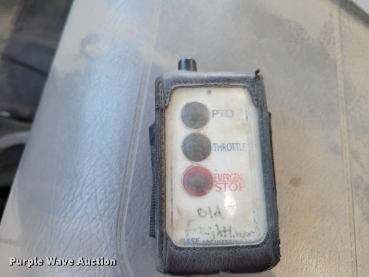 image for item DM2457 2003 Freightliner Business Class M2  propane truck