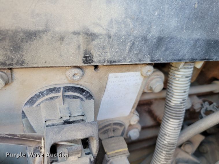 image for item DM2457 2003 Freightliner Business Class M2  propane truck